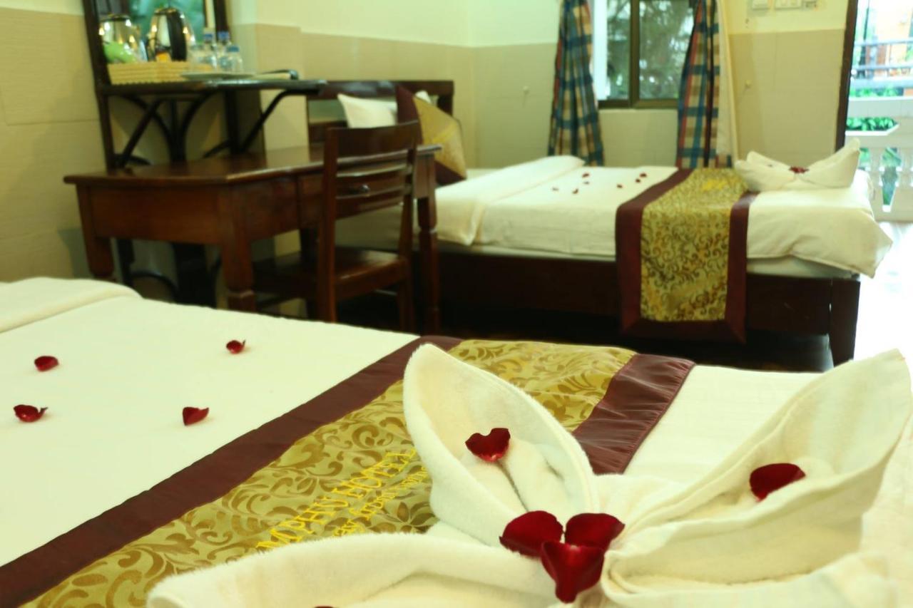 Mali Namphu Hotel Vientiane Esterno foto