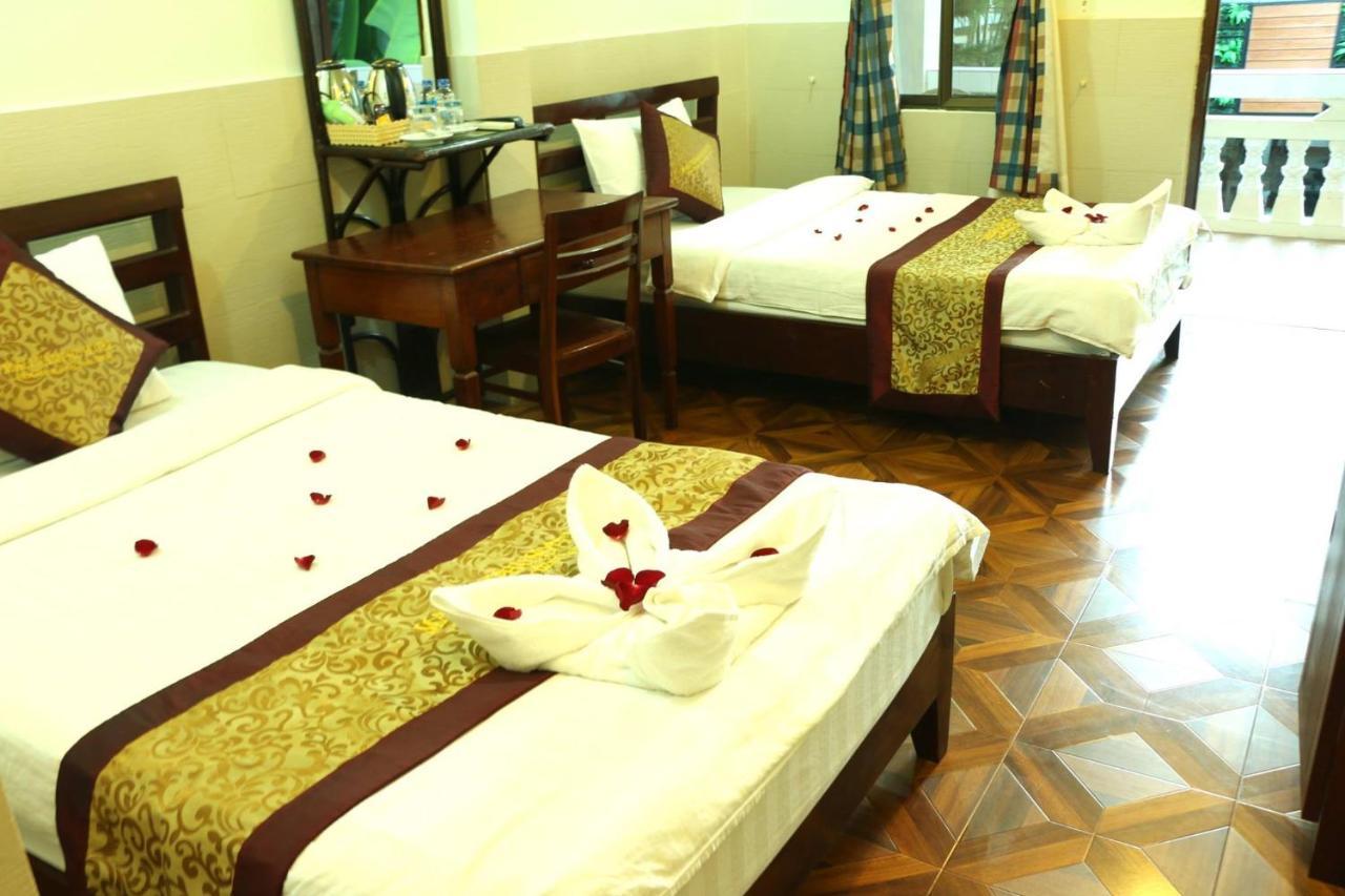 Mali Namphu Hotel Vientiane Esterno foto